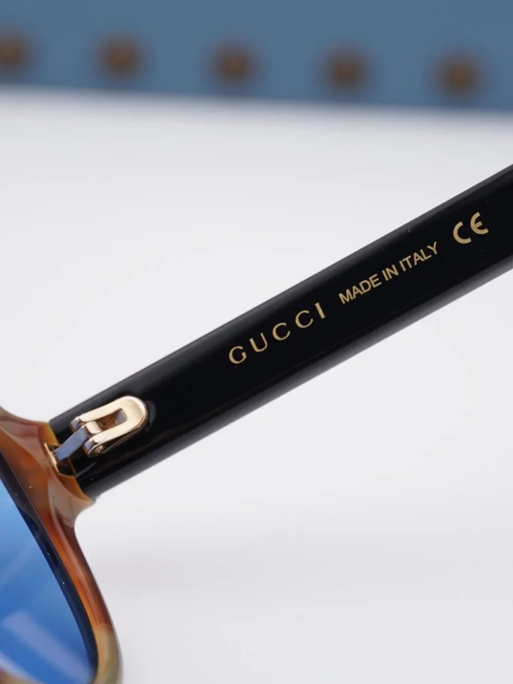 Gucci model gg0463s